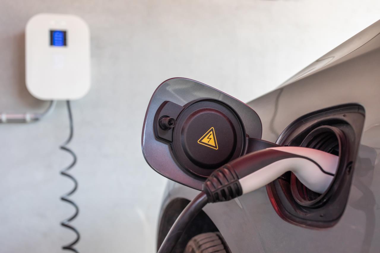 Electic Vehicle charging from wallbox