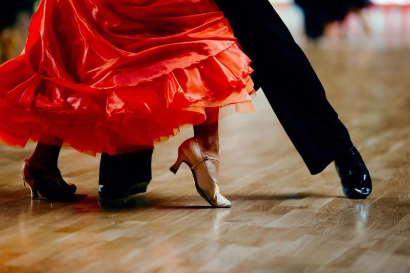 Shall We Dance? Not on Rates, We Don’t
